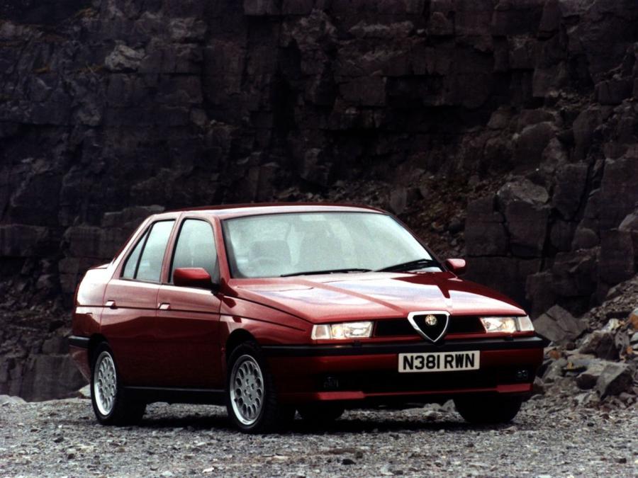  Alfa Romeo 155 (167) 1995 года  (UK) (фото 2 из 2)